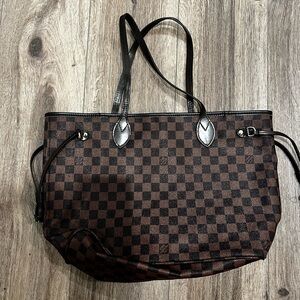 Elegant Brown Checkered Tote Bag